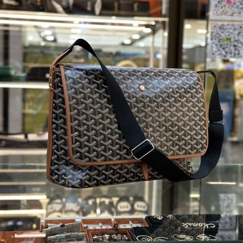 goyard messenger bag|goyard capetien mm messenger bag.